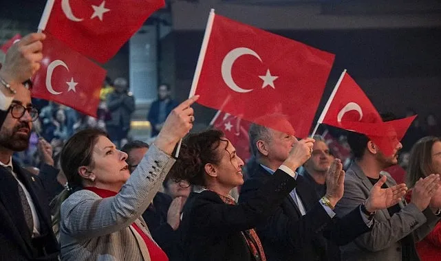 Karşıyaka Belediyesi’nden 18 Mart’ta anlamlı gösteri: ‘Bir Ulus Doğuyor’ haberi