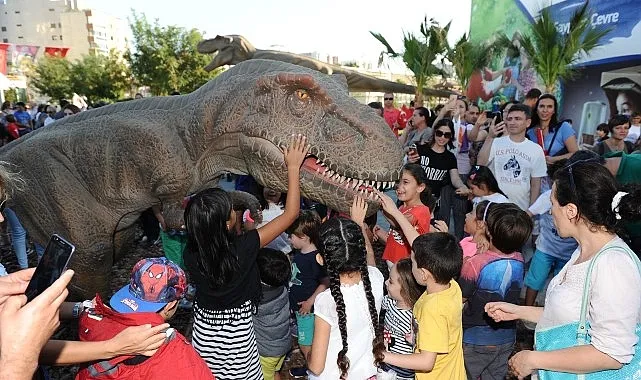 Karşıyakalı çocuklar tatilde eğlenceye doyacak haberi