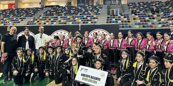 Kartepe halk oyunları topluluğu birinci oldu haberi