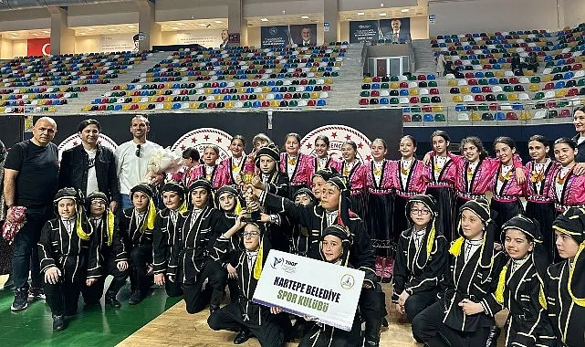 Kartepe halk oyunları topluluğu birinci oldu haberi