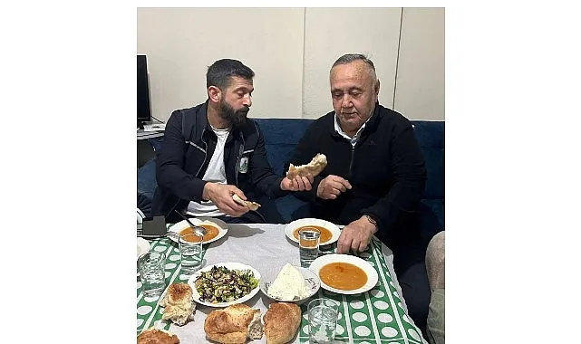 Kartepeli Büyükler Ramazan Bayramı'na Hazır haberi