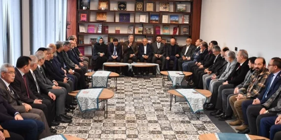 Kayseri protokolü kanaat önderleriyle buluştu haberi