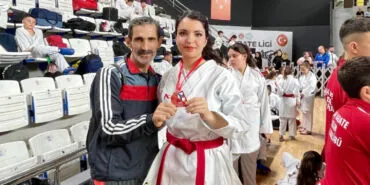 Keşanlı antrenör Meltem Şahin, üçüncü oldu haberi