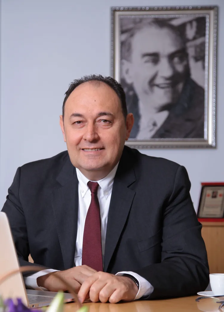 Kış lastiği 1 Nisan'da çıkmalı mı? Uzun yolda güvenli trafik için lastiklere dikkat! haberi