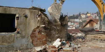 Kocaeli Cedit'te 7 bina daha yıkıldı haberi