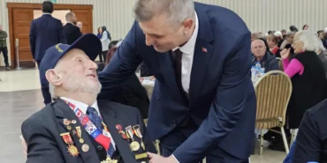 Kocaeli'de Başkan Sezer şehit ve gazi aileleri ile iftarda bir araya geldi haberi