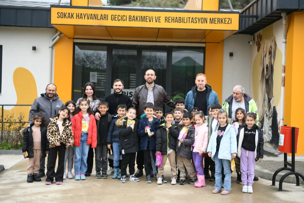 Kocaeli'de minikler, sevimli dostlarla buluştu haberi