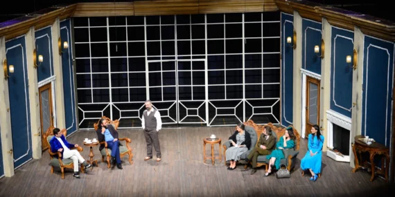 Konya Şehir Tiyatrosu “Bir Adam Yaratmak” oyununu bu kez Cumhurbaşkanlığı Külliyesi’nde sahneledi haberi