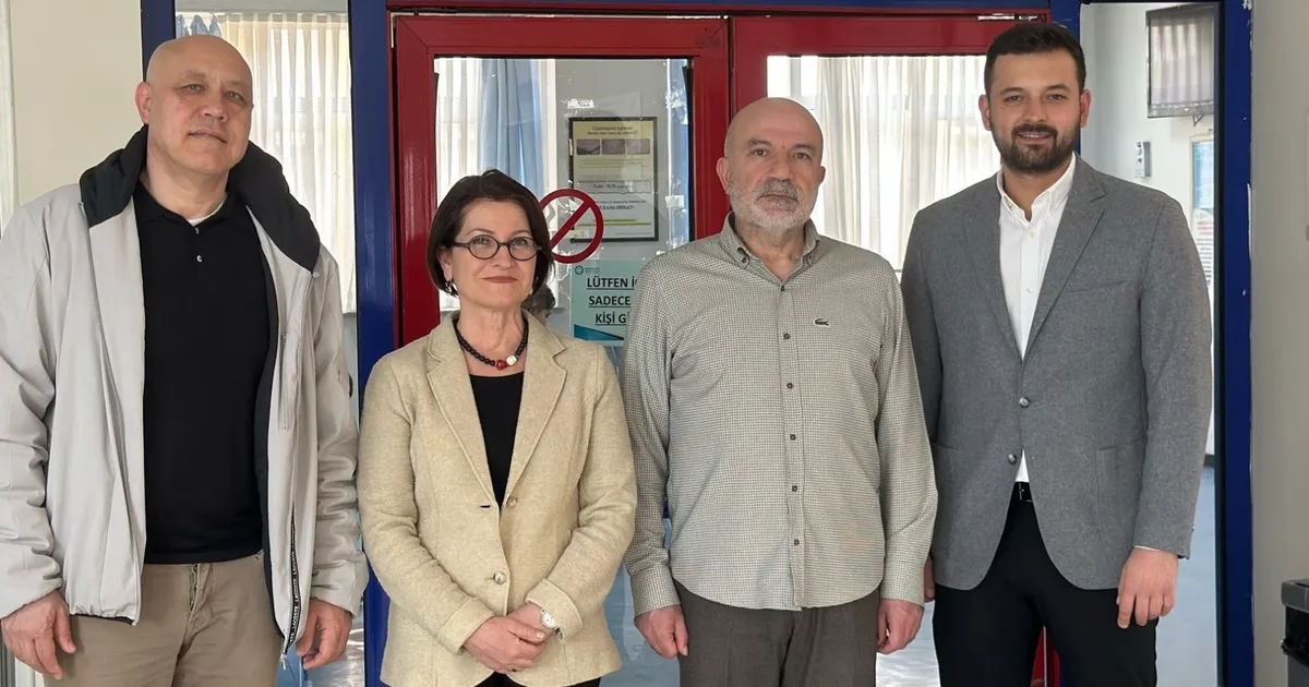 MRKH sendromunda yenilikçi cerrahi başarı! haberi