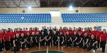 Maarif Orkestrası ve Halk Dansları Topluluğu, Öğretmenleri Kültürel Bir Yolculuğa Çıkarıyor haberi