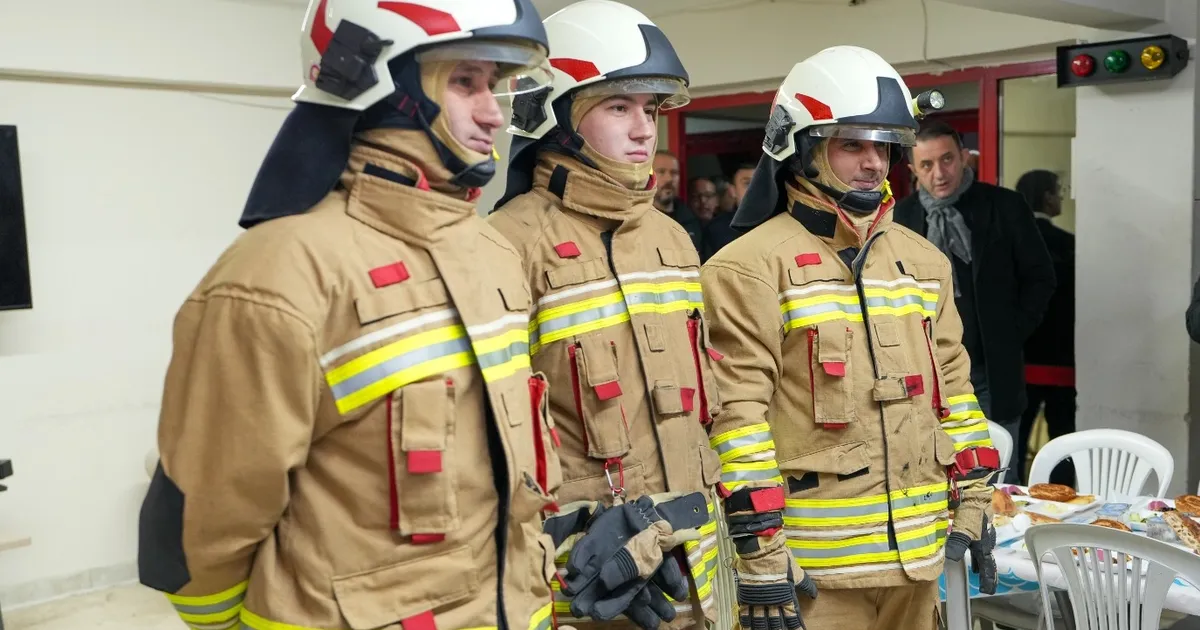 Manisa İtfaiyesi yüksek korumalı kıyafetlerine kavuştu haberi