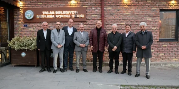 Mehmet Özhaseki İkram Sofrası'nda haberi