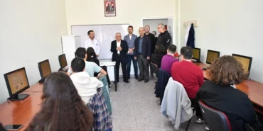 Memduh Büyükkılıç geleceğin bilim yıldızlarıyla buluştu haberi