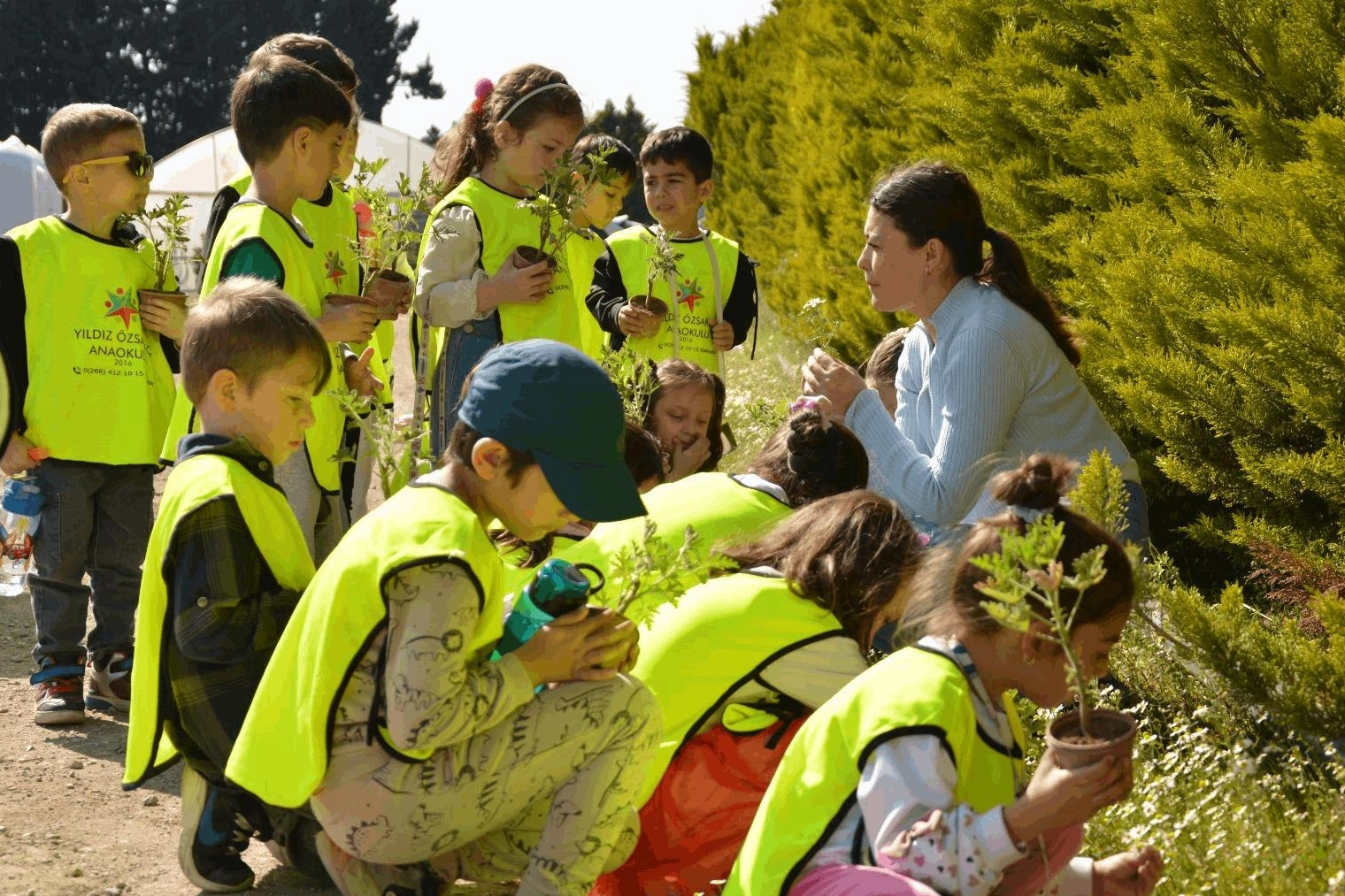 Minik öğrenciler BAÇEM’de bitkilerle tanıştı haberi