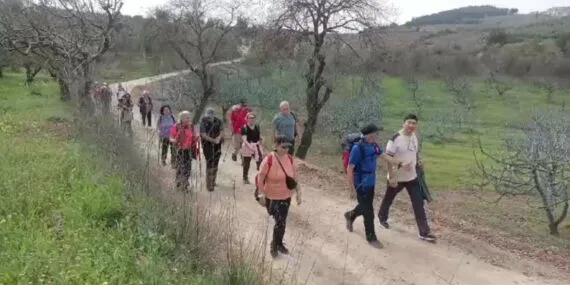 Mudanya'da doğa gönüllüleri şehitler anısına yürüdü haberi