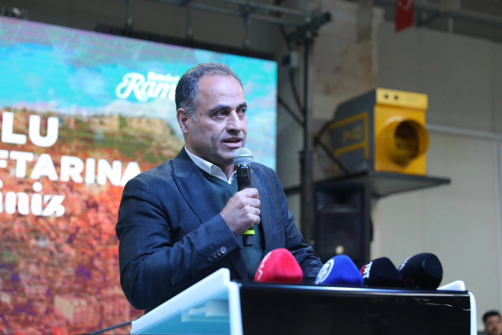 Muhammed Adak'tan bayram mesajı haberi