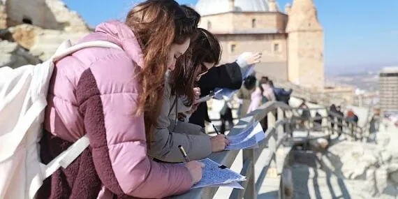 ODTÜ’lü Öğrenciler Mimarlık Unvanlarına Nevşehir Kayaşehir’de Üretecekleri Proje İle Erişecekler haberi