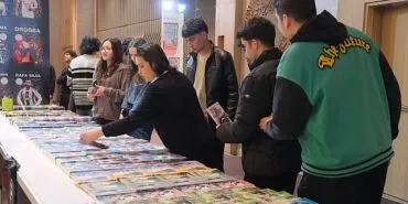 Öğrenciler kitap fuarında haberi