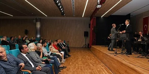 Osmangazi'de kahramanlık türküleri yankılandı haberi