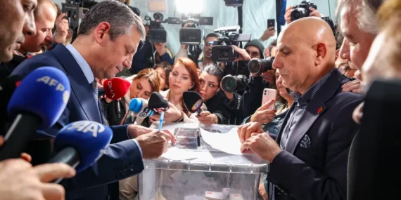 Özel: İmamoğlu hem cezaevi, hem Cumhurbaşkanlığı yolundadır haberi