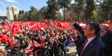 Özgür Özel'den Beylikdüzü Belediyesi'ne ziyaret haberi