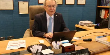 Pazarlama hedef kitle kadınlar ve çocuklar... Erkekleri araba, kadınları kıyafetle etkiliyorlar haberi