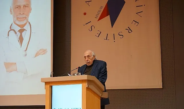 Prof. Dr. Selçuk Erez'den geleceğin hekimlerine tavsiye haberi
