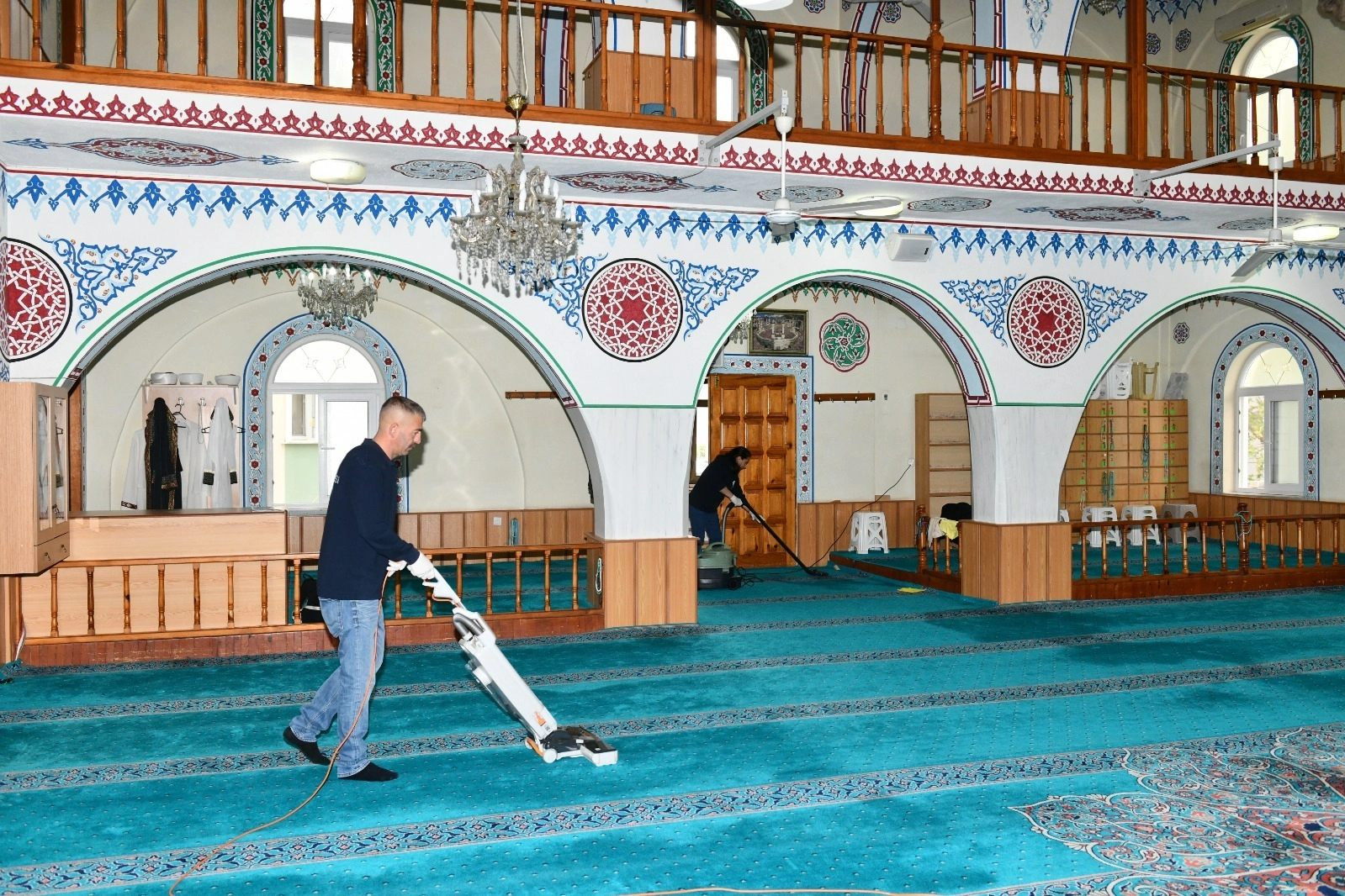 Ramazan Bayramı öncesi camilere temizlik haberi