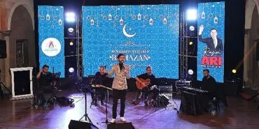 Ramazan Etkinliklerinde İftar Sofrasıyla Birlikte Mehmet Ercan Dinletisi haberi