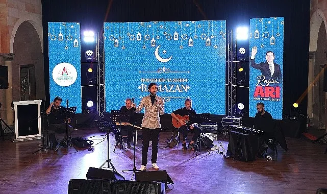 Ramazan Etkinliklerinde İftar Sofrasıyla Birlikte Mehmet Ercan Dinletisi haberi