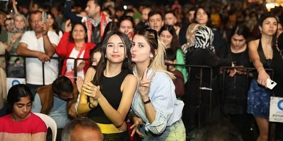 Ramazan şenliklerinde Mahmut Tuncer esintisi haberi