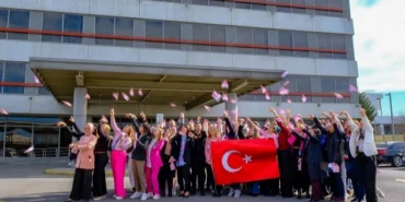 Sabiha Gökçen Havalimanı’nda kadınlara ilham veren 8 Mart kutlaması haberi