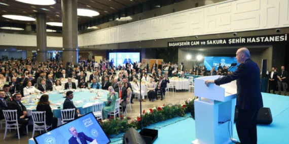 Sağlığa 37 bin personel alınacak haberi