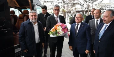 Sağlık Bakanı Memişoğlu Kayseri'de haberi