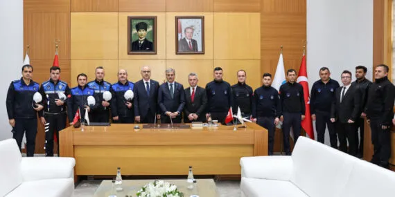 Sakarya Büyükşehir ailesi bayramlaştı haberi