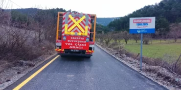 Sakarya Büyükşehir'den kırsal yollarda çizgi mesaisi haberi