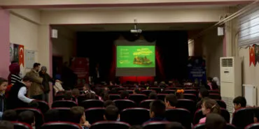 Sakarya'da Karagöz-Hacivat eşliğinde şehir farkındalığı haberi