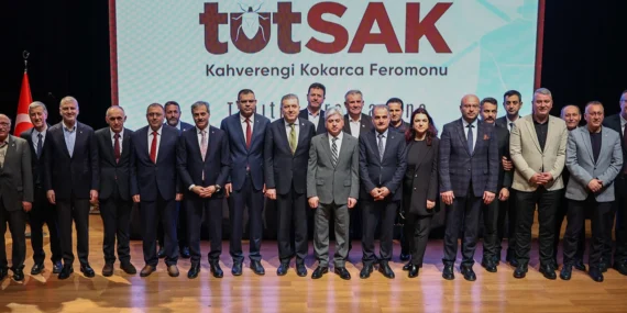 Sakarya'da kahverengi kokarca istilasına son verecek yerli buluş:‘tutSAK’ haberi