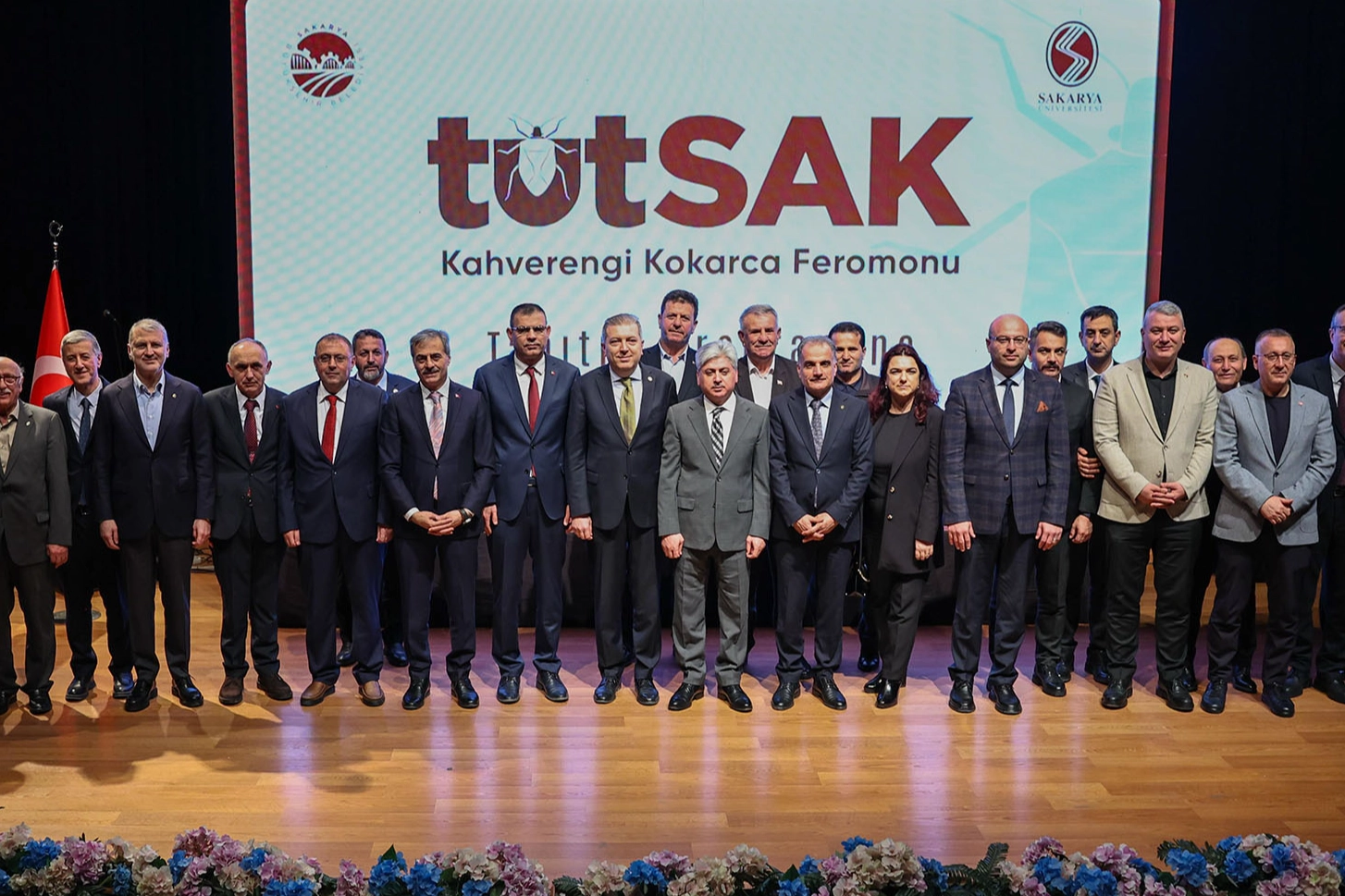 Sakarya'da kahverengi kokarca istilasına son verecek yerli buluş:‘tutSAK’ haberi