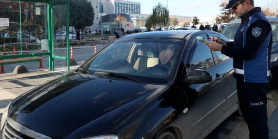 Sakarya'da kaldırım işgaline karşı mücadele sürüyor! haberi