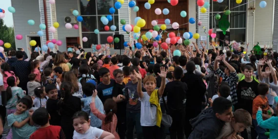 Sakarya’da Ramazan’ın neşesini şehrin dört bir yanına taşıyorlar haberi