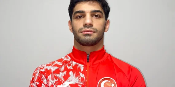 Sakaryalı güreşçi Avrupa’ya Türk damgası vuracak haberi