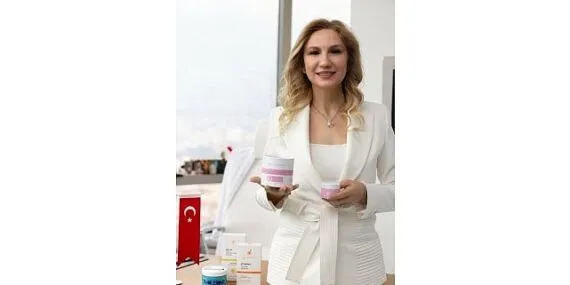 Şeyda Atabay :" vizyonunuzdan ve cesaretinizden asla vazgeçmeyin" haberi