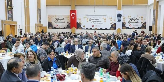 Sivaslılar iftar sofrasında buluştu haberi