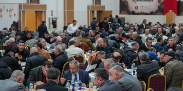 Taksi ve dolmuş esnafını buluşturan iftar! haberi