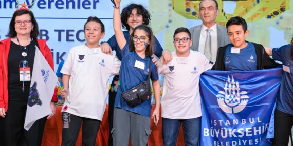 Türkiye'nin bilim kahramanları Fuar İzmir'de yarıştı haberi