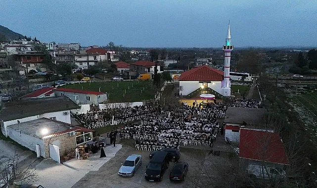 Yunanistan İskeçe’de Büyükşehir’le iftar bereketi haberi