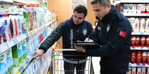 Zabıta iş başında! Fırın, market, pazar esnafına sıkı denetim haberi