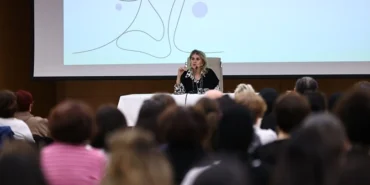 Zeynep Oral ile 8 Mart söyleşisi büyük ilgi gördü haberi