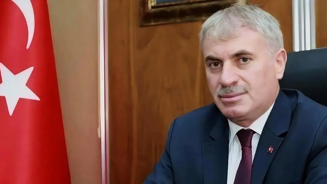 Bayburt Belediye Başkanı Mete Memiş'ten Ramazan Bayramı Mesajı Haberi